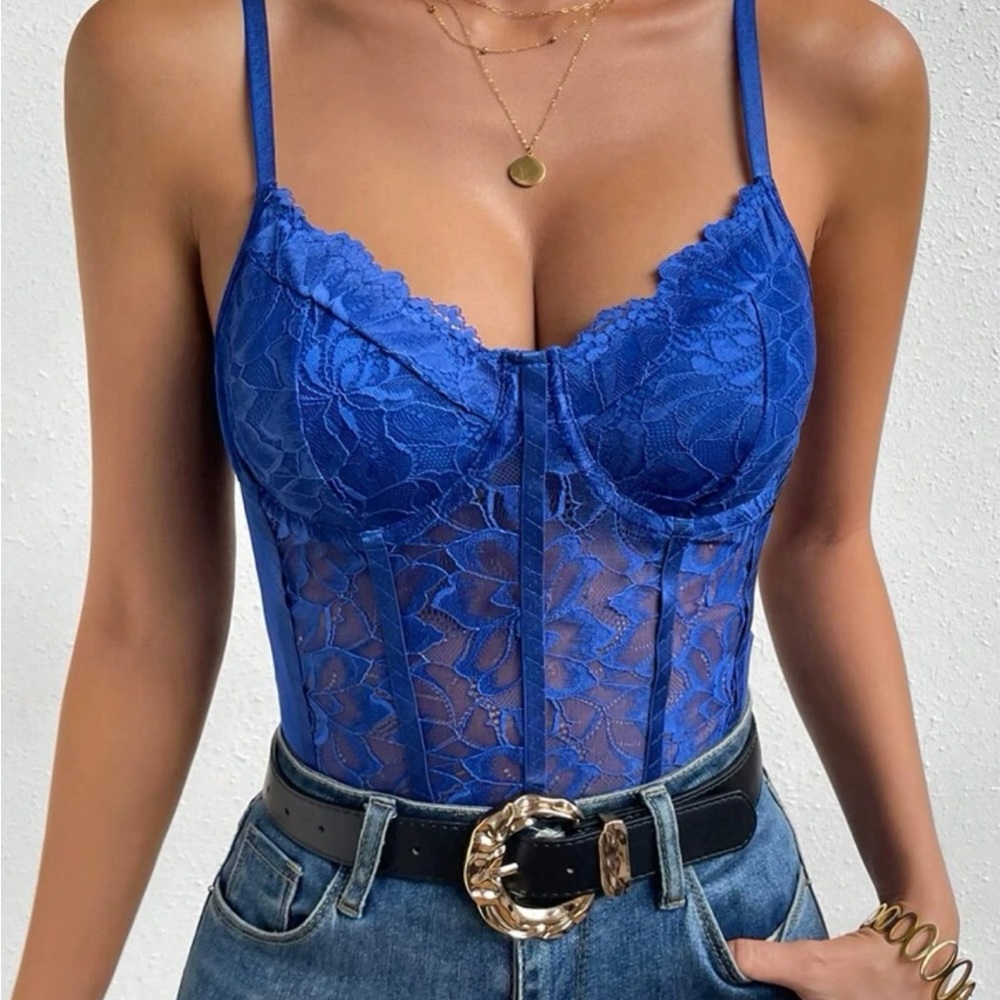 Lace Bustier Cami Bodysuit nwt size medium